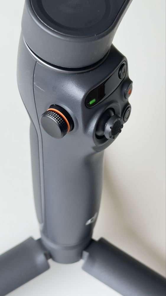 Gimbal DJI Osmo Mobile 6 w świetnym stanie
