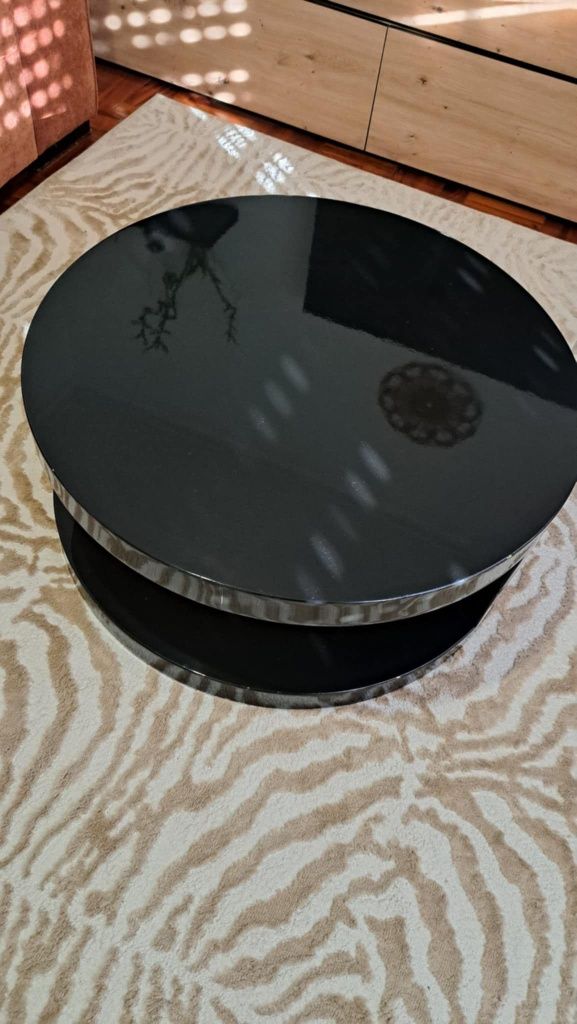 Móvel de TV e mesa de apoio