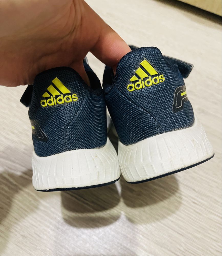 Кросівки adidas оригінал кроссовки