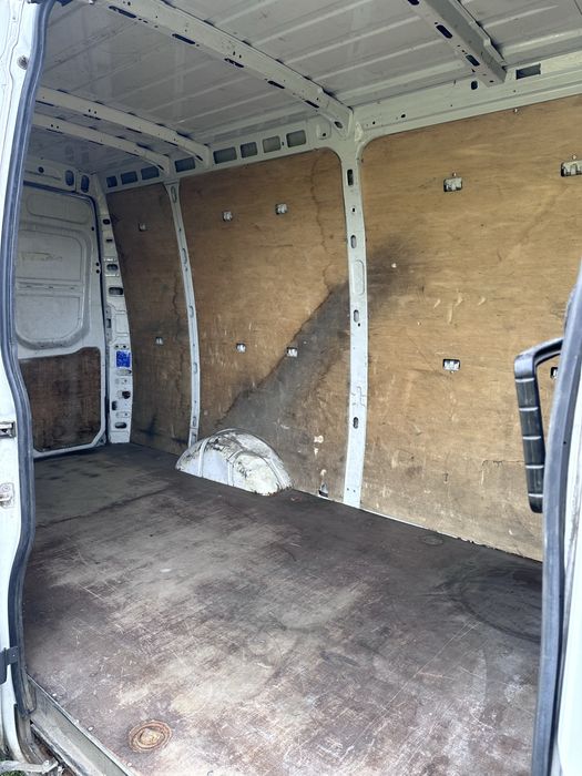 Iveco daily 35s15 2.3 150km l3 h2