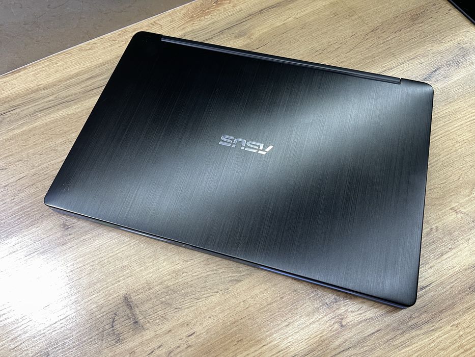 Ноутбук 15,6 Asus Q502L Core i5-трансформер, SSd 120Gb, сенсорний