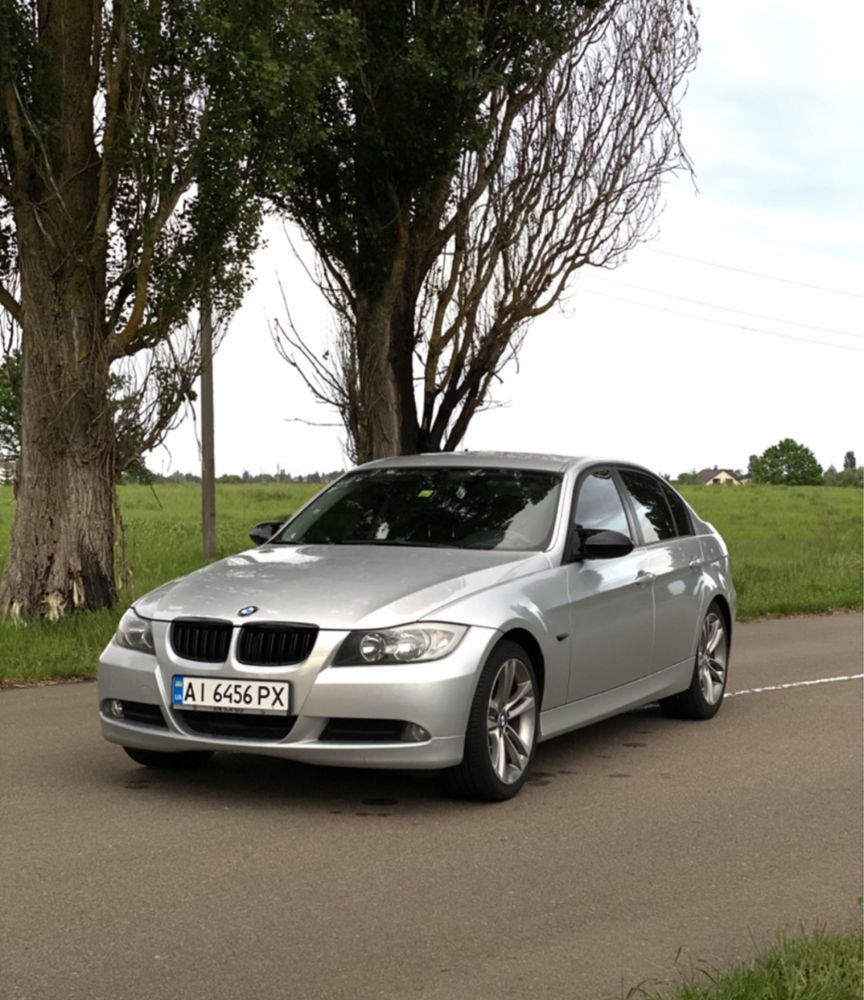 BMW E90 2006 р. 2.0 бензин