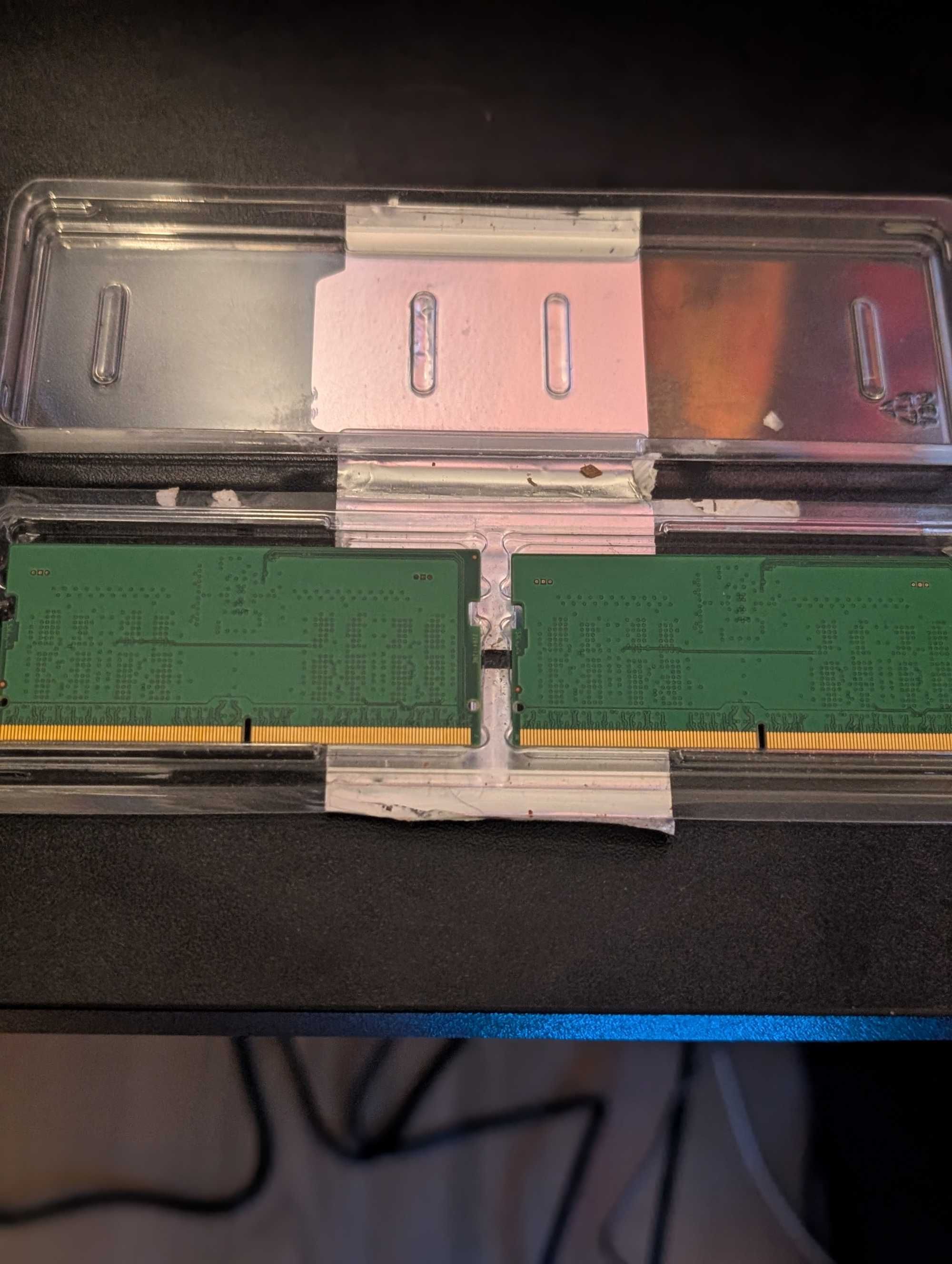 16(2x8)GB Hynix DDR5 SODIMM 4800