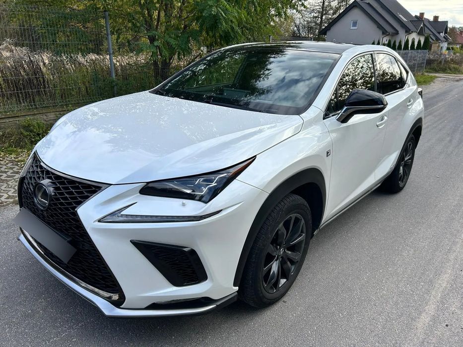 Lexus NX Pierwszy właściciel, stan idealny, kupiony w salonie.