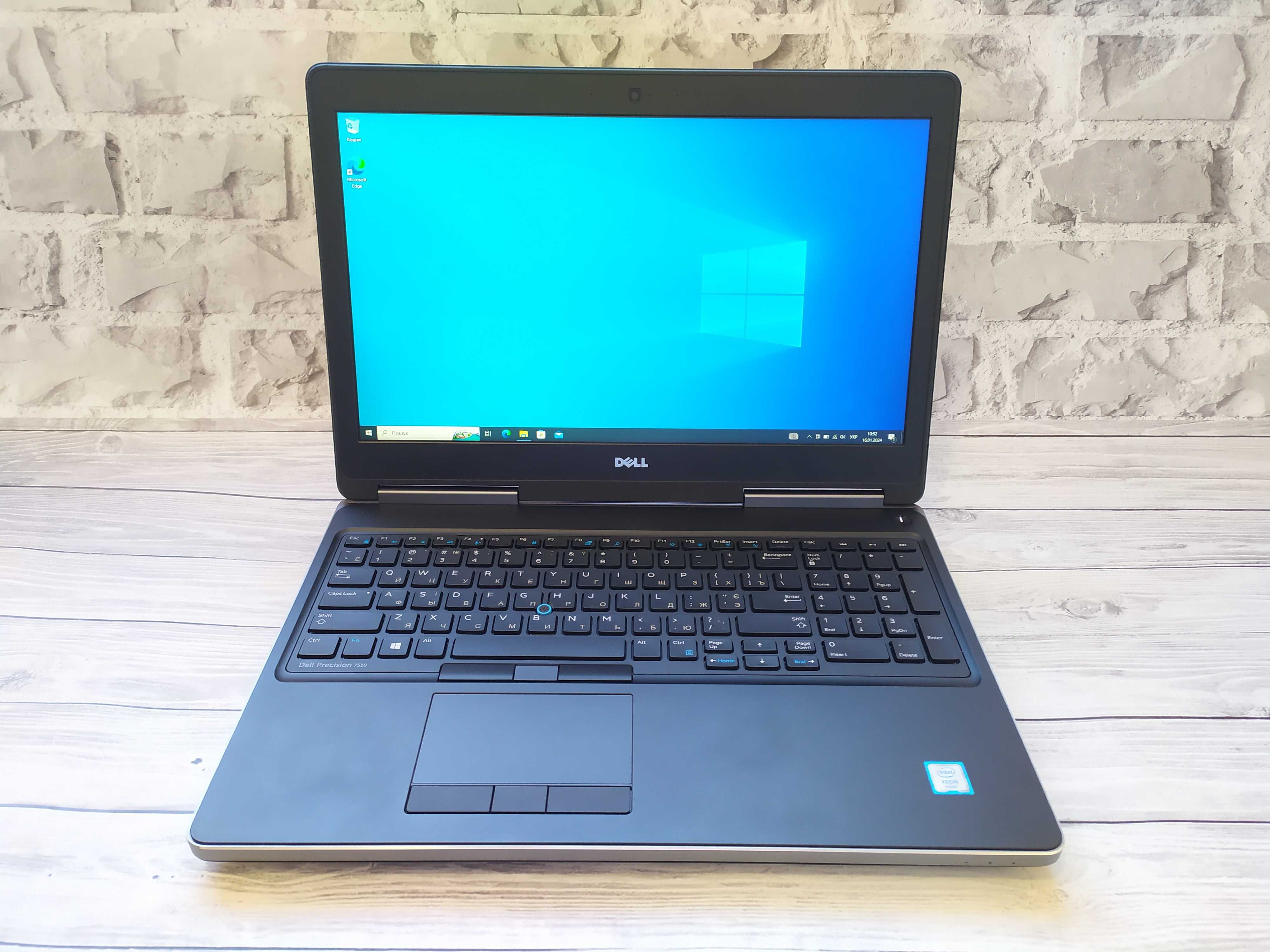 Dell Precision 7510 FHD i7-6820HQ/16GB/512GB SSD/Nvidia M2000M 4GB