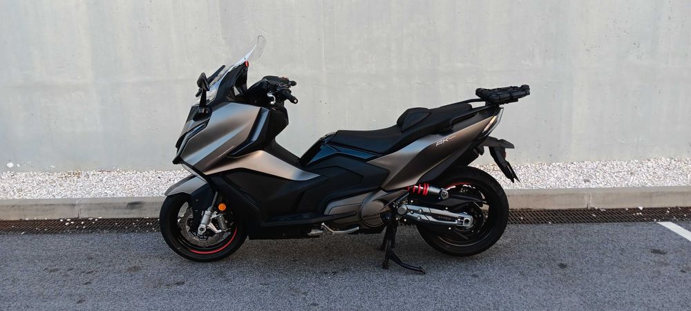 KYMCO AK 550 Premium 2023 (Nacional)