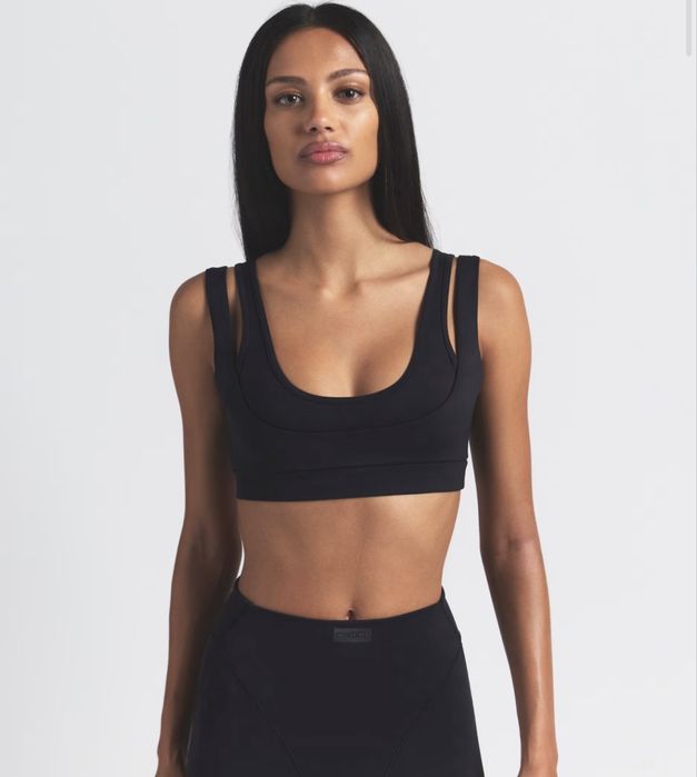 Топ NikeSKIMS Matte Women's Double-Strap Scoop Bra