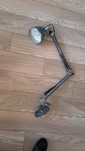 lampa scienna regulowana