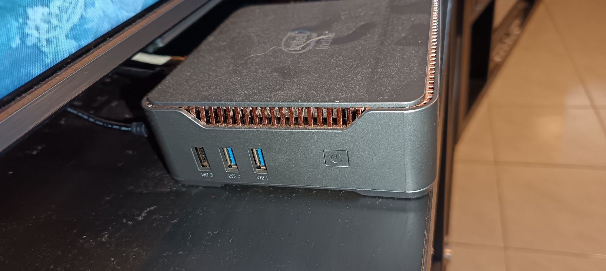 Mini PC intel modelo GK3V