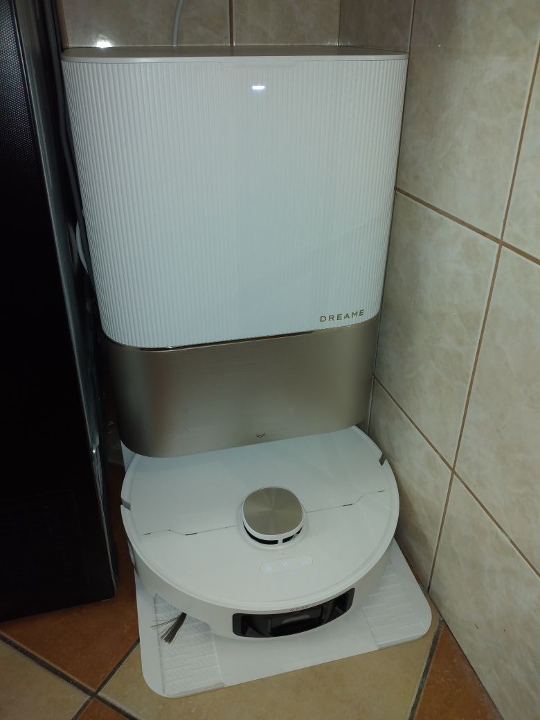 Dreame x40 ultra + dodatki, gwarancja.