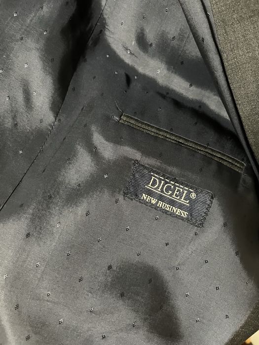 Zestaw garniturowy z pasujacymi spodniami i kamizelką rozmiar 50