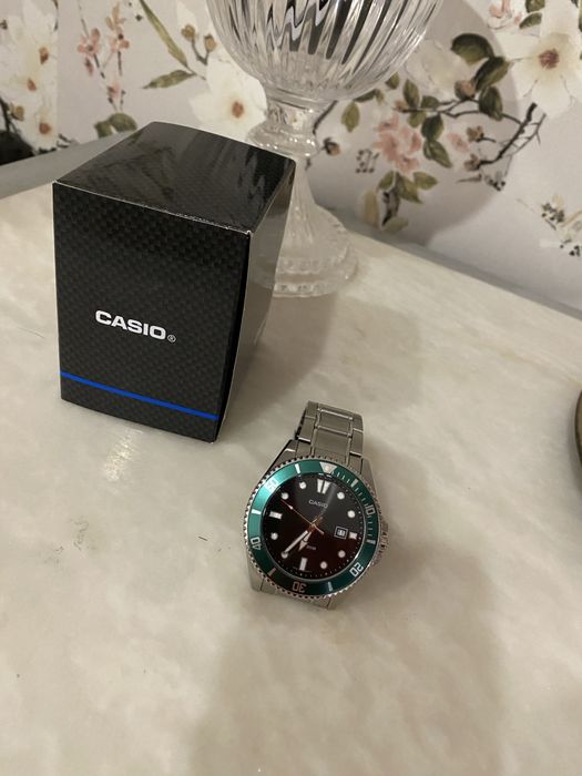 Casio MDV 107 - Hulk
