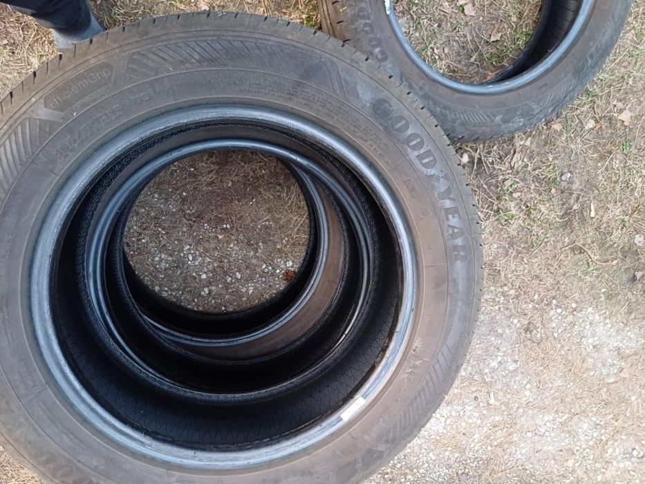 Opony Goodyear 195/60/16 letnie jak nowe 100 zł za komplet