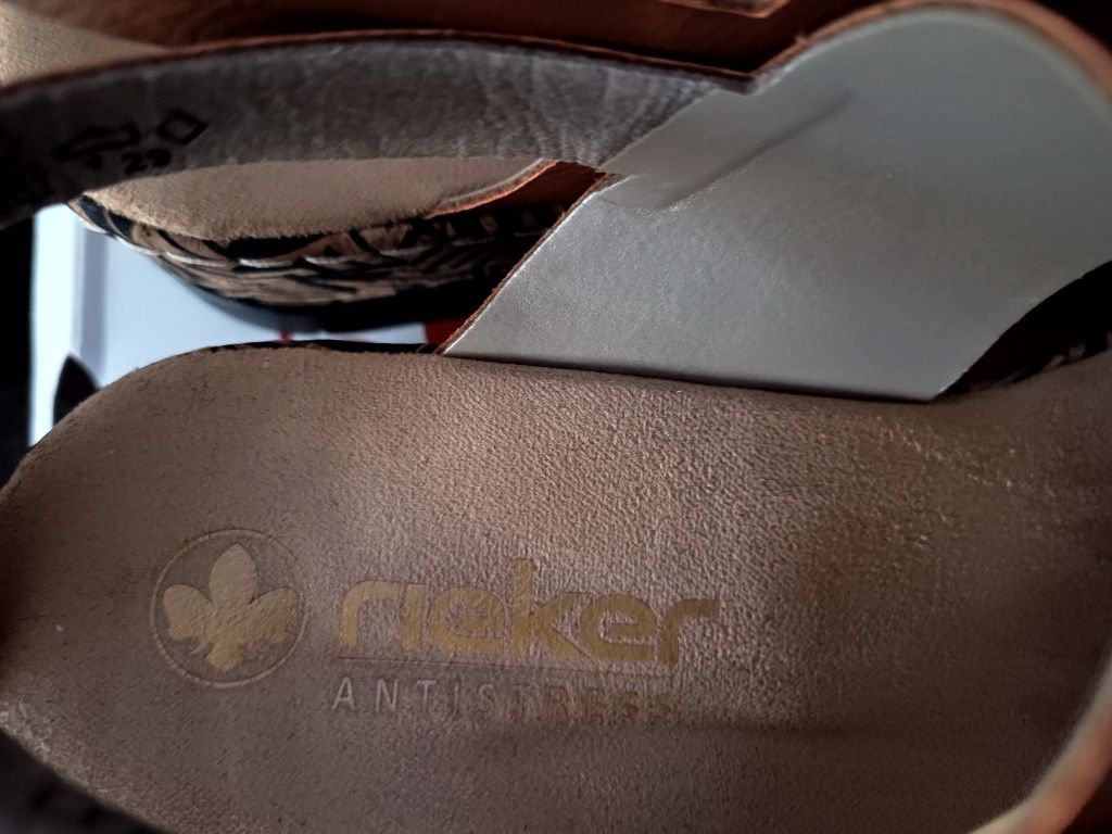 Sandały Rieker nowe