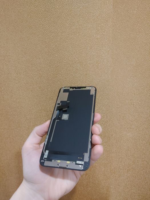 Дисплей iPhone 11 pro max без царапин, всё работает
