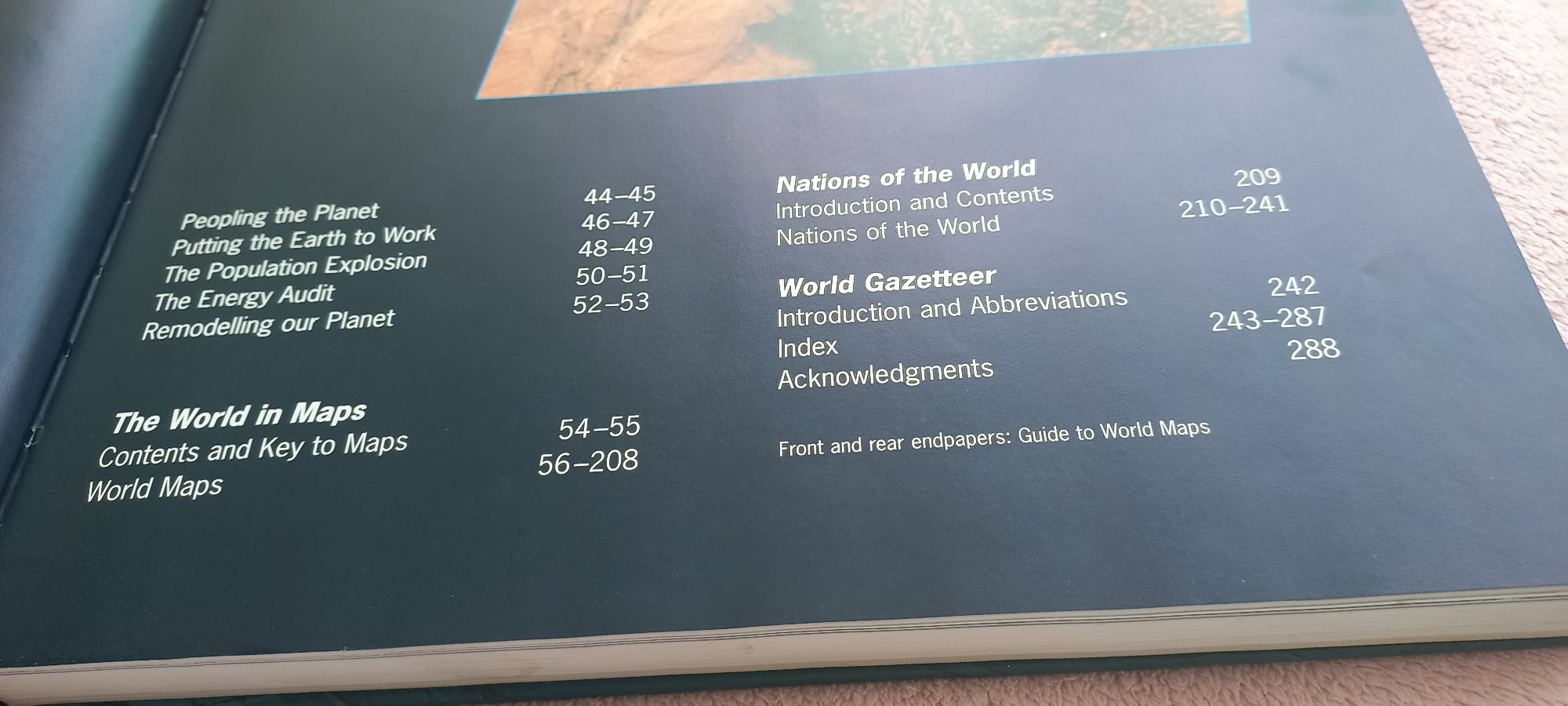 Atlas świata ilustrowany