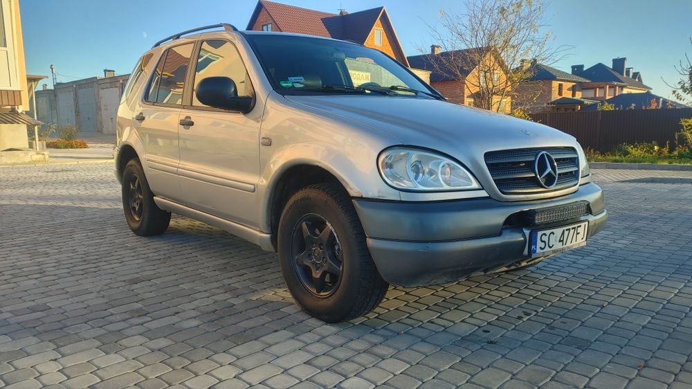 Продам Мерседес ML320