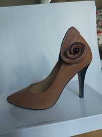 Женские кожаные туфли, эсклюзив, 37 размер.