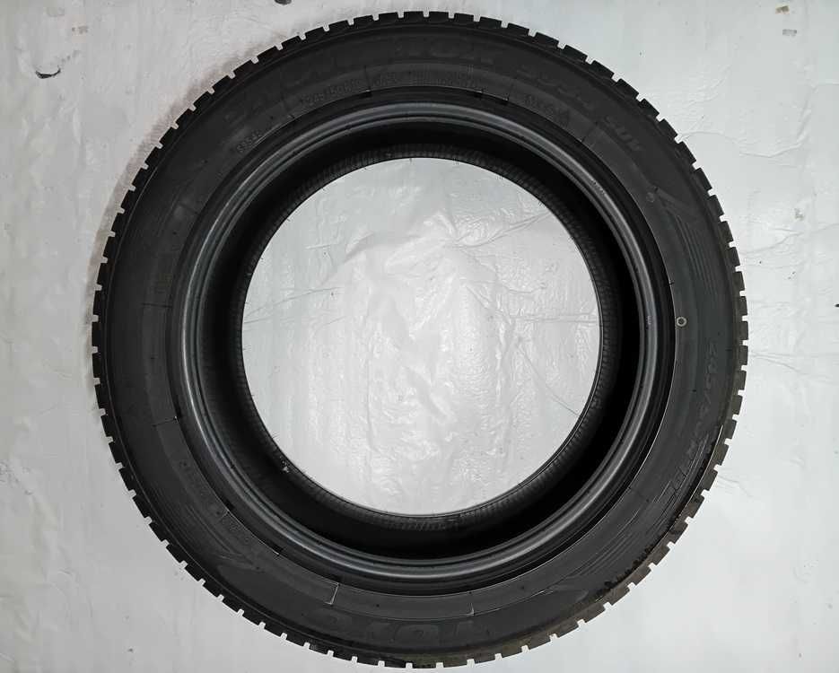 Komplet opon zima Toyo Snowprox S954 SUV 245/50/ R19  nr mag. 0/940