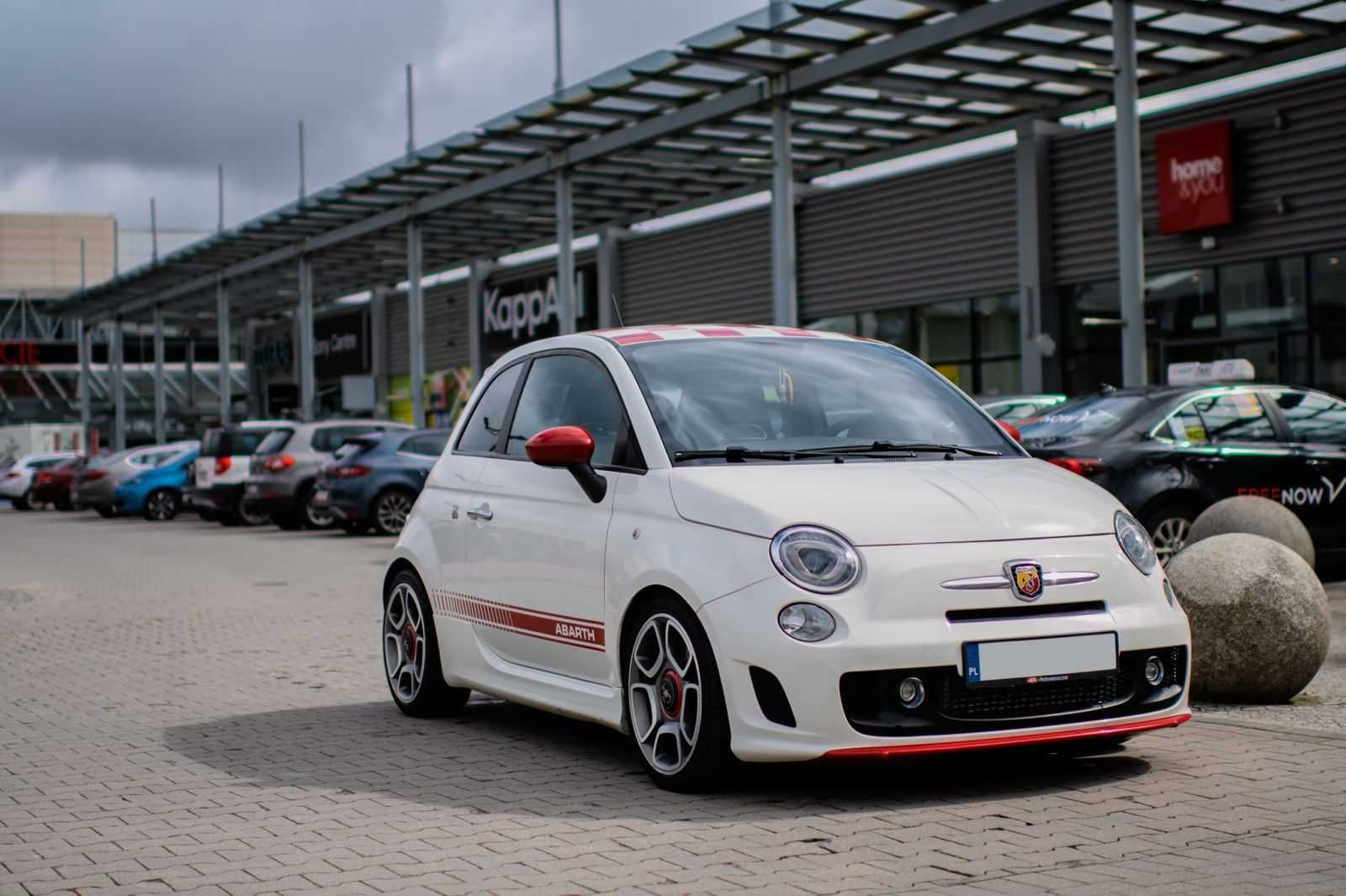 Abarth 500 /  220 km / salon Polska / Bezwypadek / tuning / alcantara