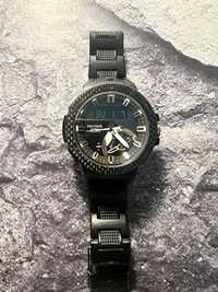 Zegarek Casio Protrek ladowany solarnie.