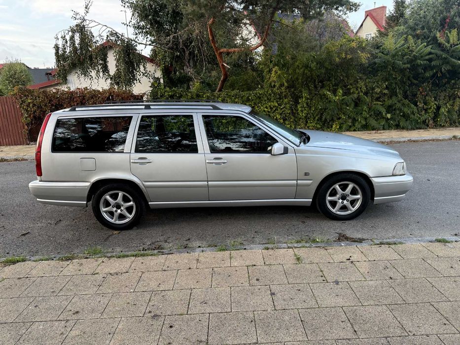 Volvo V70 2.5tdi codziennie nowe oferty zapraszamy do kontaktu warto