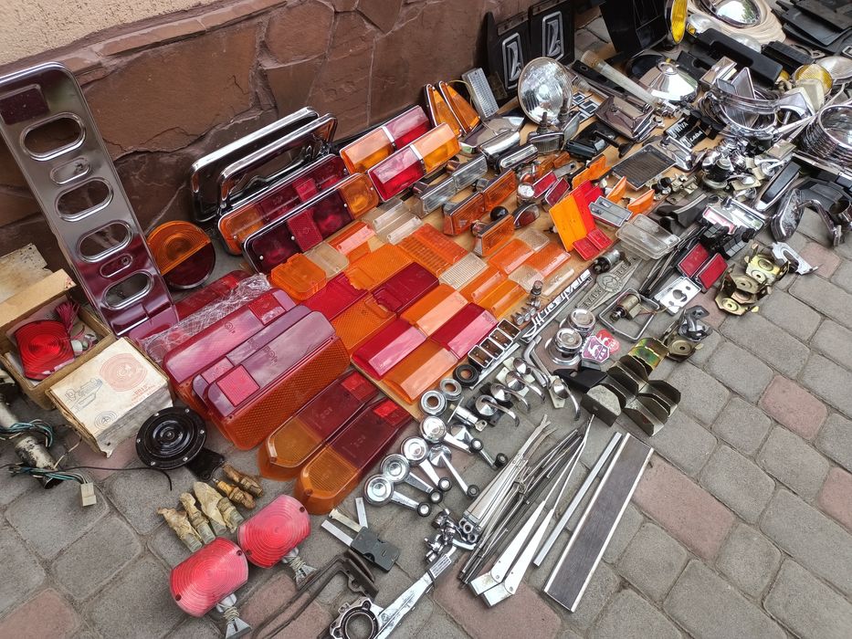 Стекла, хром ваз 2101-2106 СССР новое