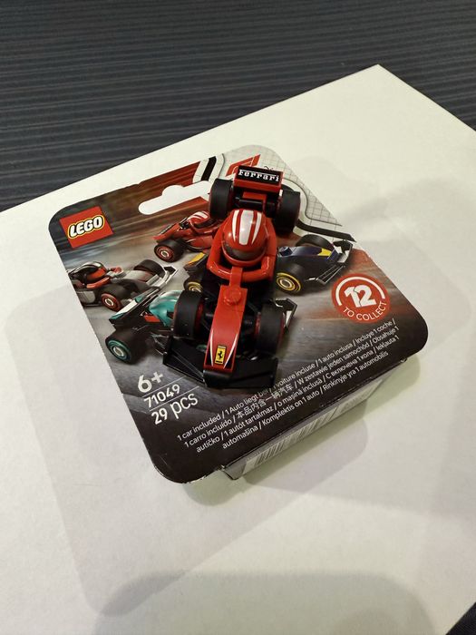 F1 Lego minifigures | Ferrari | Конструктор