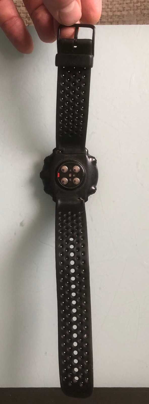 Спортивний годинник Polar Vantage M з вбудованими GPS та пульсометром