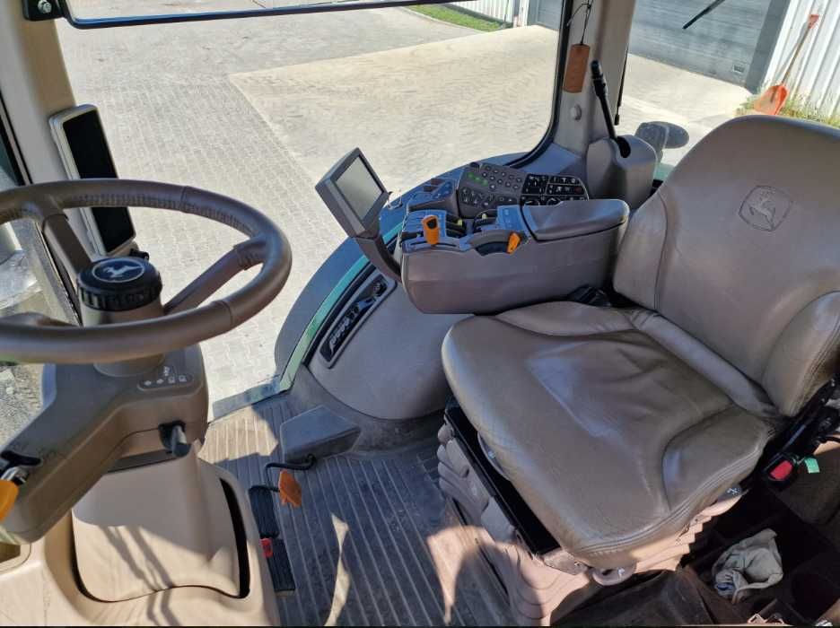 Wynajem ciągnika rolniczego John Deere 8360R 360-396 KM NAWIGACJA TUZ