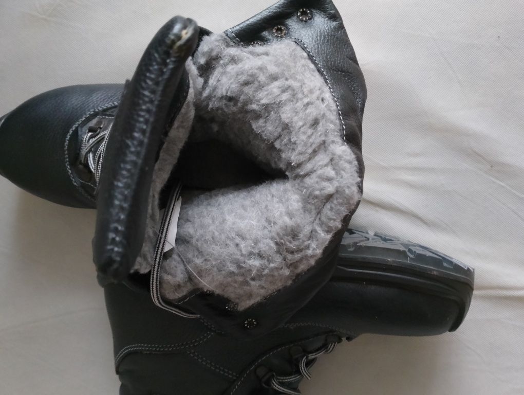Мужские рабочие ботинки, зима. Размер 40