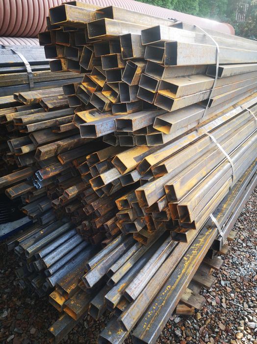 Profil zamknięty stalowy 25x10,80x50,50x30,40x30,60x30,140x30,100x60,