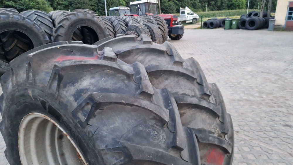 koła 18.4-30, 18.4/15-30, 18.4r30 460/85r30 BKT 12PR