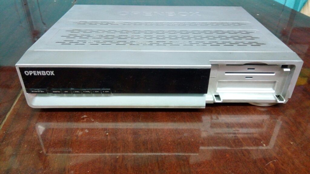 Openbox X-800 ресивер.