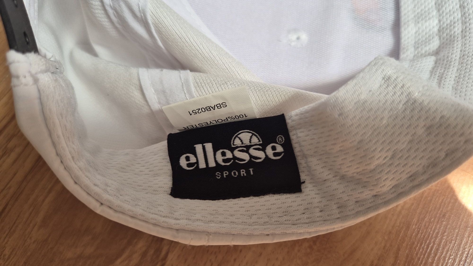 Czapka z daszkiem Ellesse