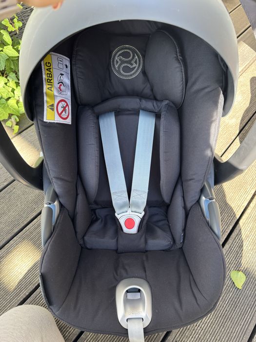 Cybex Priam 2.0 – zestaw 3w1 + parasolka