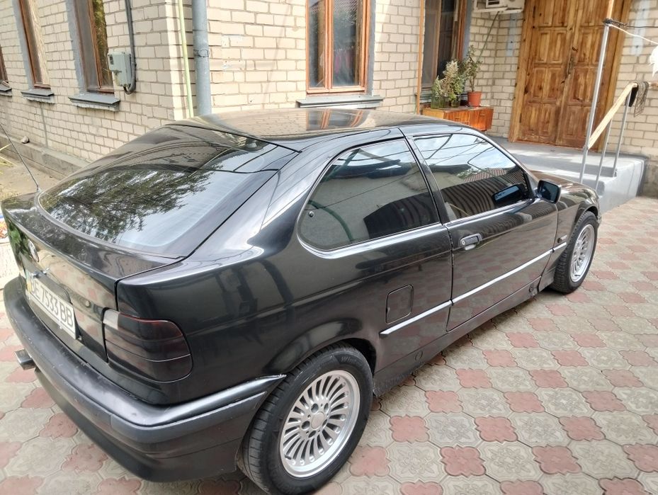 BMW e36 compact 316