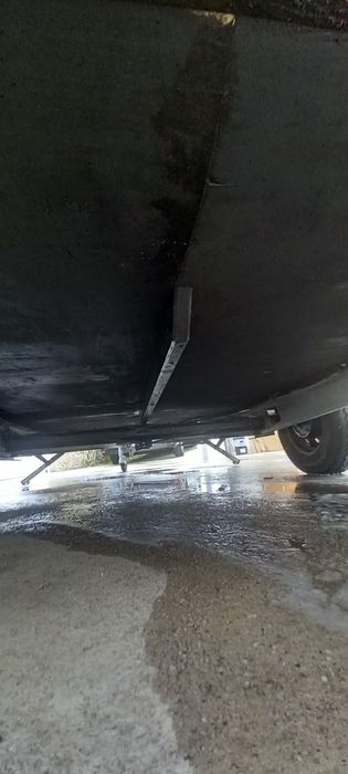 Caravana com avançado e A.C