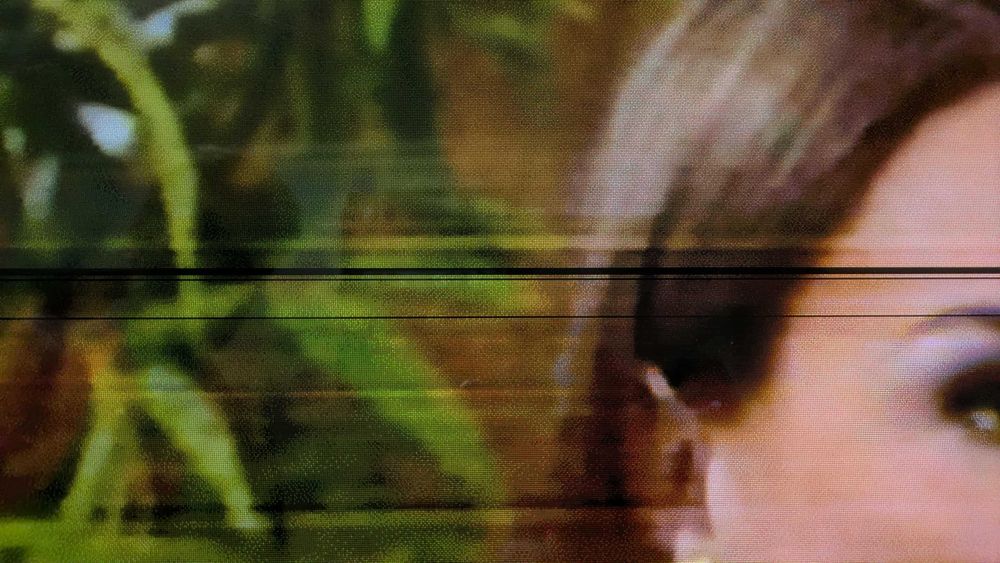 TV  49" LG + Suporte