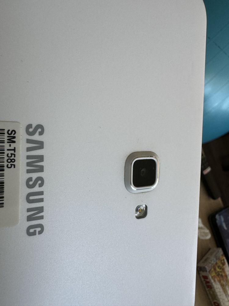 Samsung galaxy Tab A6 2GB RAM/16GB ROM +LTE + etui+ładowarka