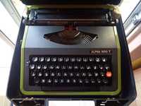 máquina de escrever Alpha 500T