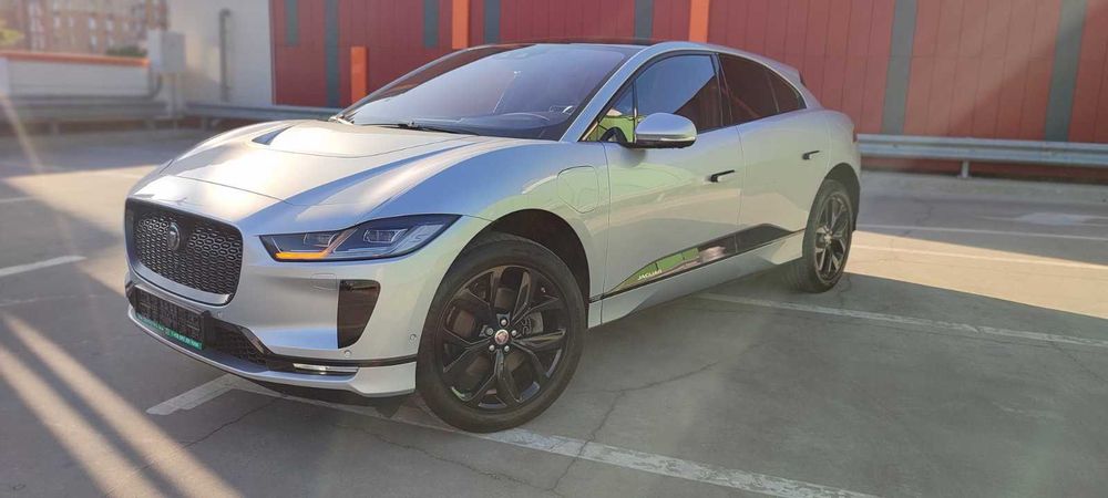 JAGUAR I-Pace  HSE 400EV  12/2018 года ТОП   панорама+ HUD+360кам