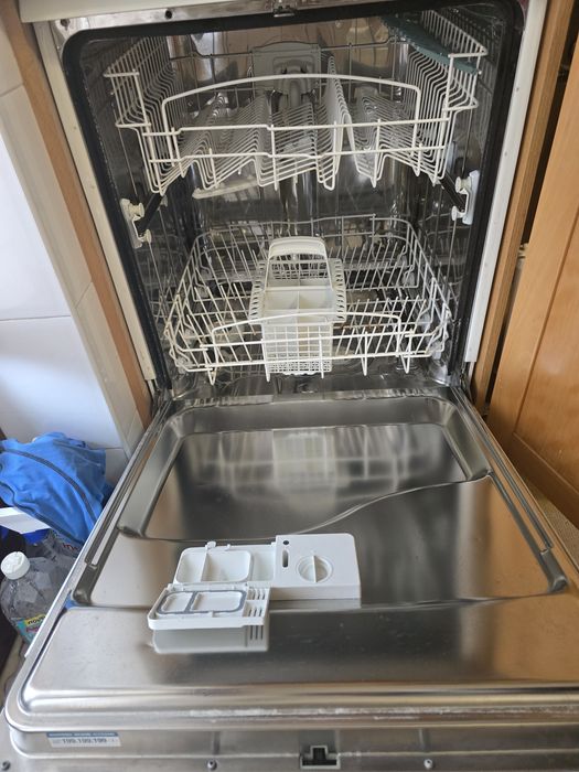 Maquina lavar loica Ariston