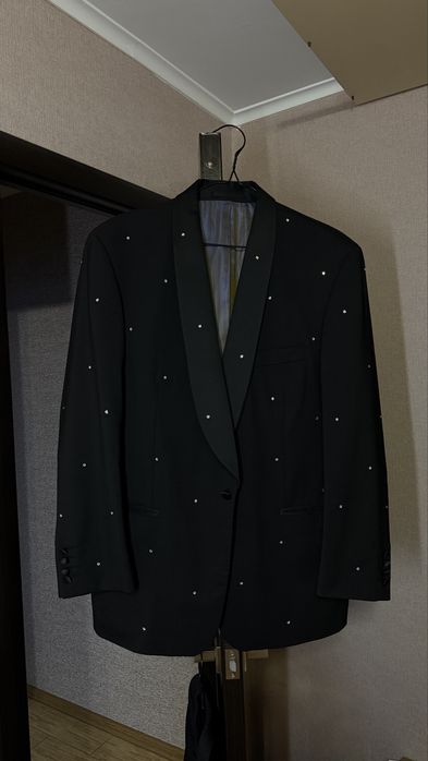 Роскішний вовняний піджак жакет смокінг з камінням від Moss Bros