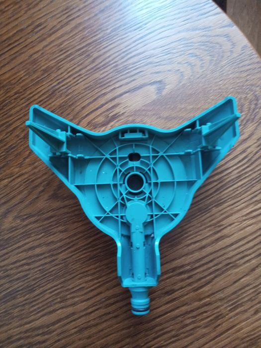 Zraszacz ogrodowy praktycznie nie uzywany