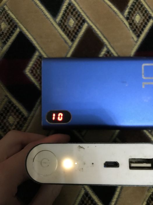 Power bank 2 штуки отдам