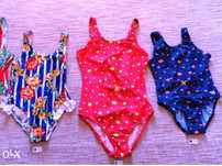Fatos de banho e bikinis para criança e jovens