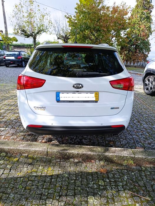 Carrinha Kia ceed SW