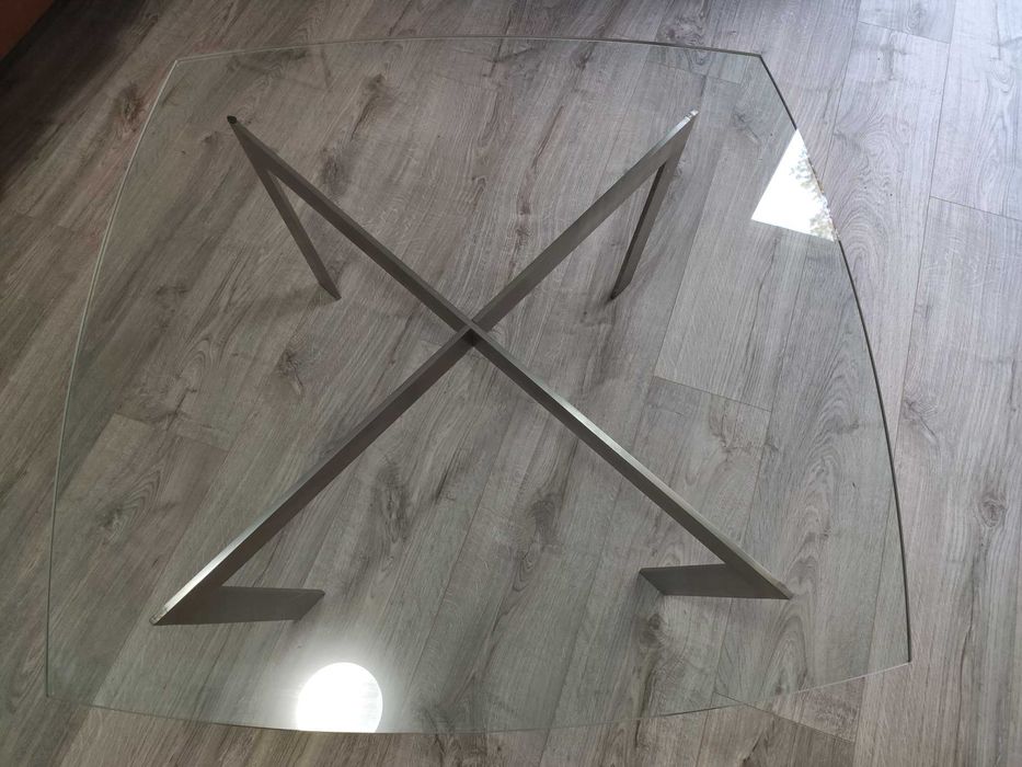 Obniżka ceny! Dizajnerski duży stolik  ze szklanym blatem