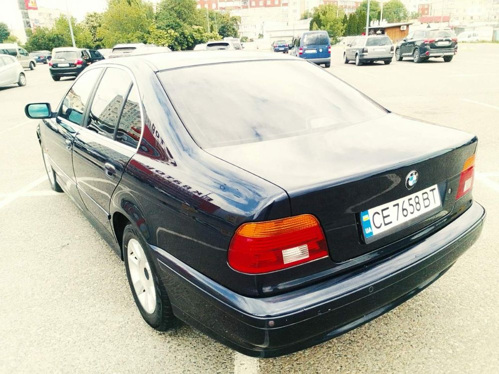 BMW  525I E39 2001 рік